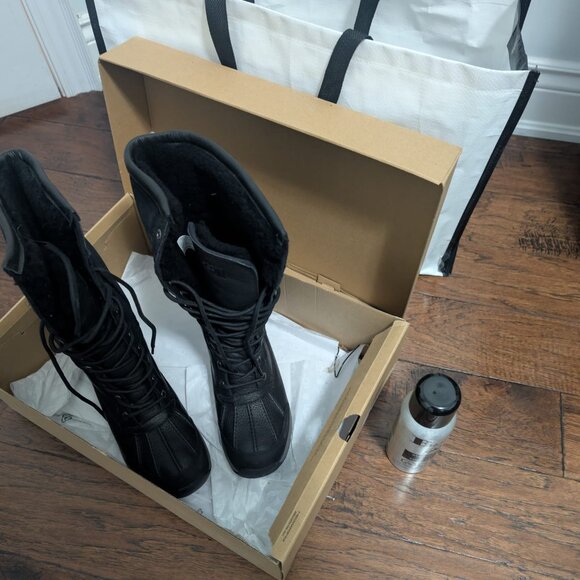 Tall UGG Boots + Weather Protection Spray – $300 (Retail $420+Tax) - Picture 6 of 7